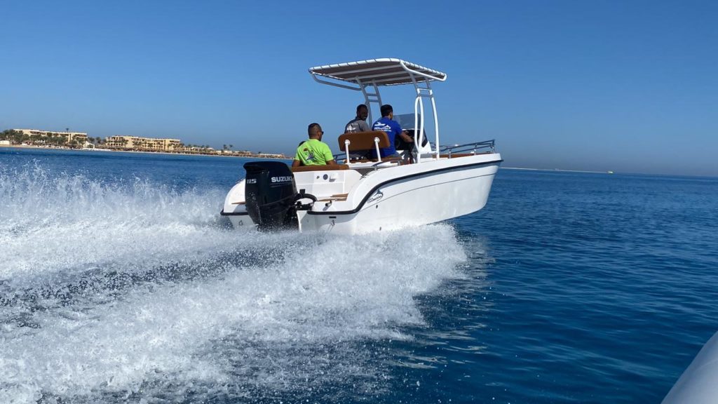 Golden Speed Boat at somabay